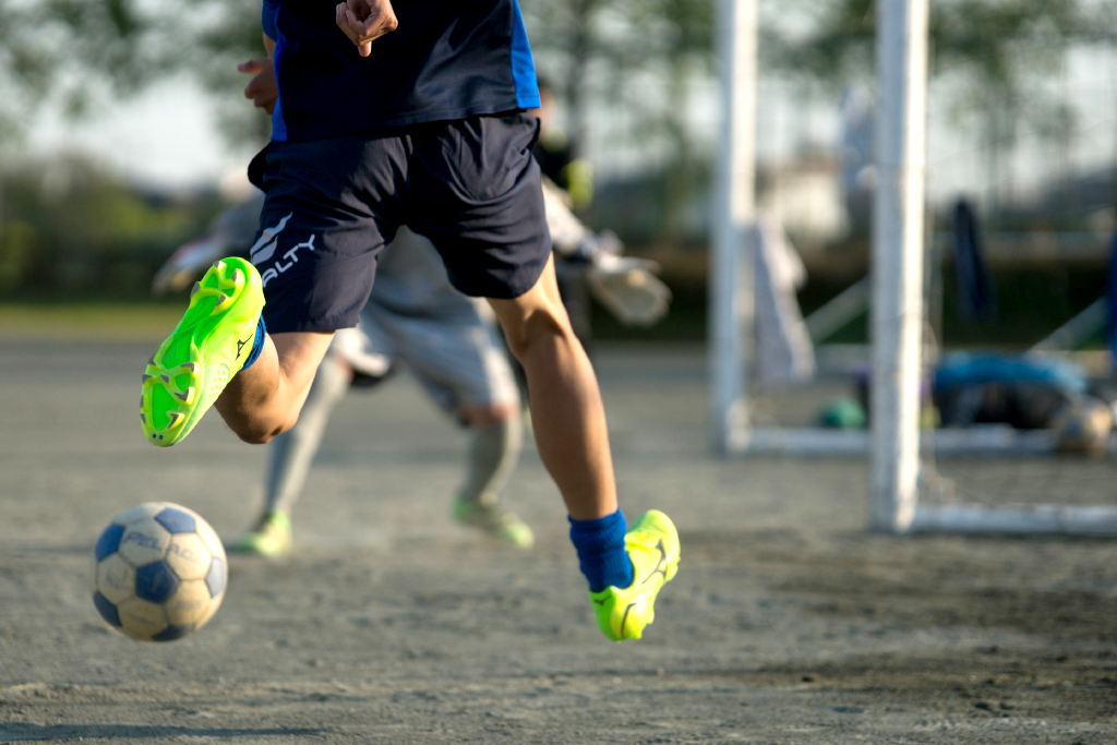 野球やサッカー、テニスなどグラウンドやテニスコートを利用する屋外スポーツ合宿